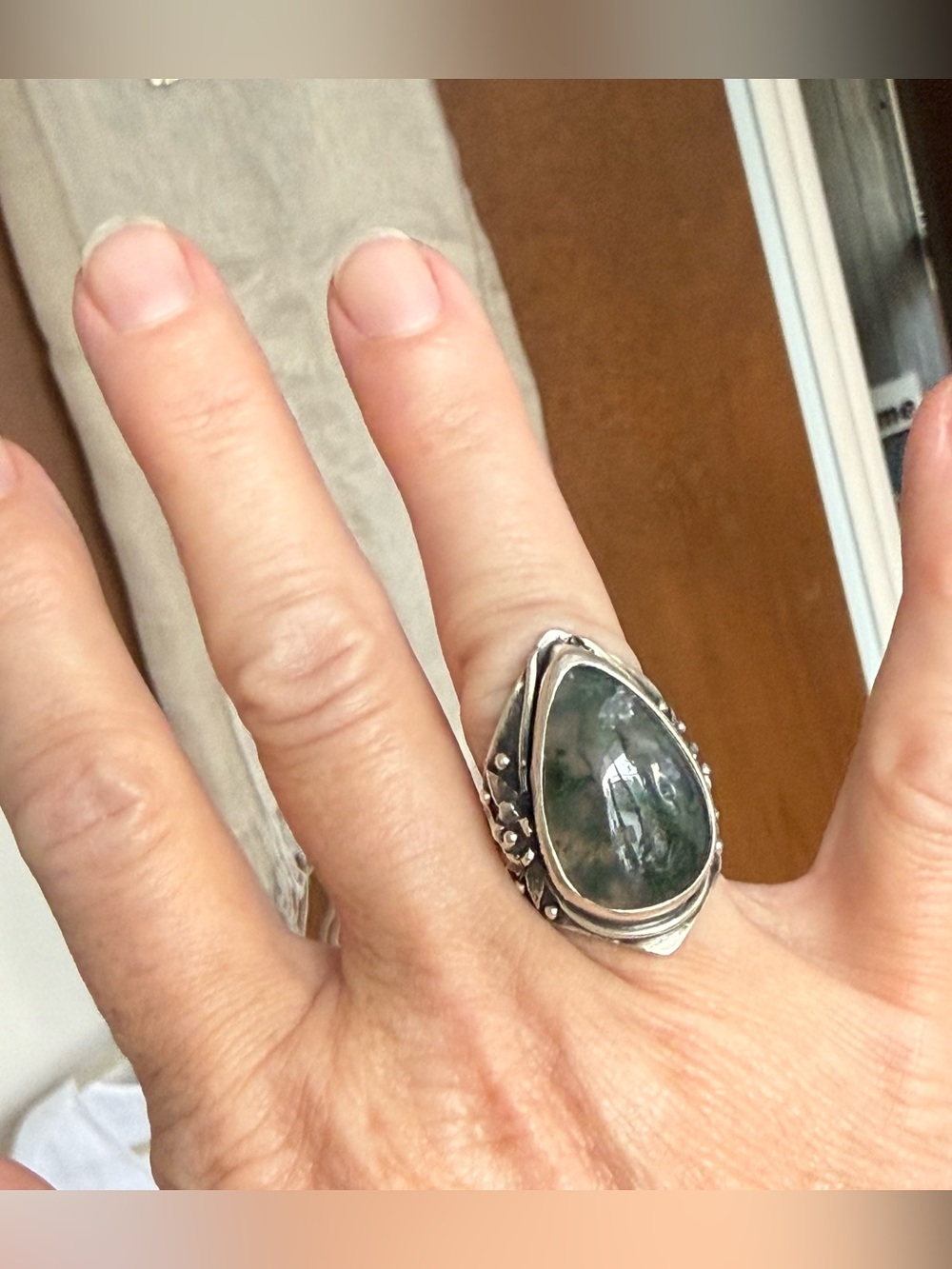 Acid Queen Warrior Flower Moss Agste Ring, Size 7